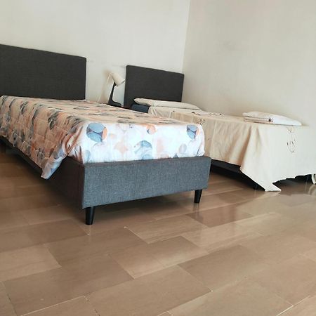 Antonelli Apartment Novara Esterno foto