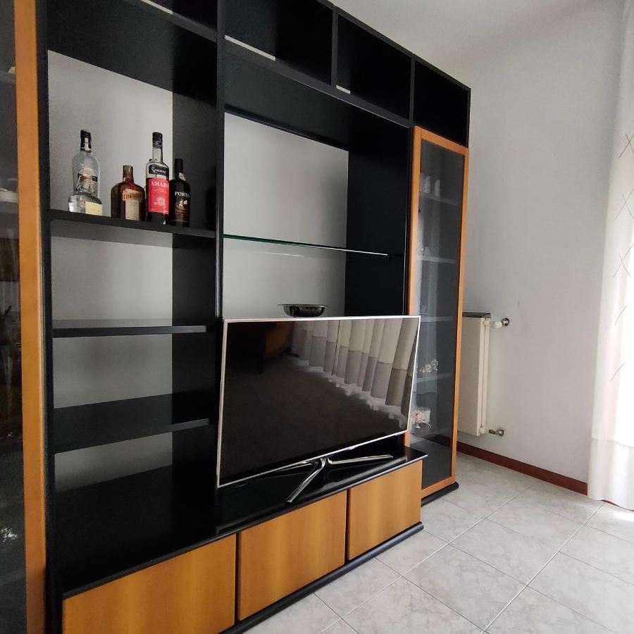 Antonelli Apartment Novara Esterno foto
