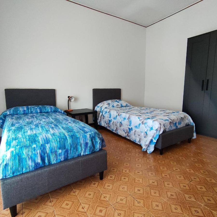 Antonelli Apartment Novara Esterno foto